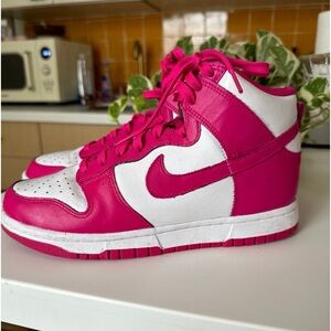 Nike dunks women